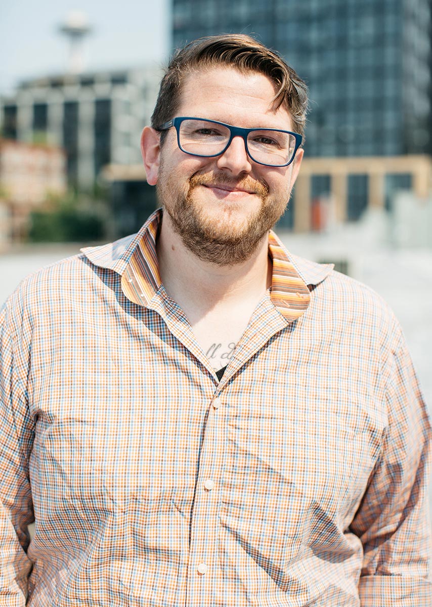 Daniel Tidwell headshot