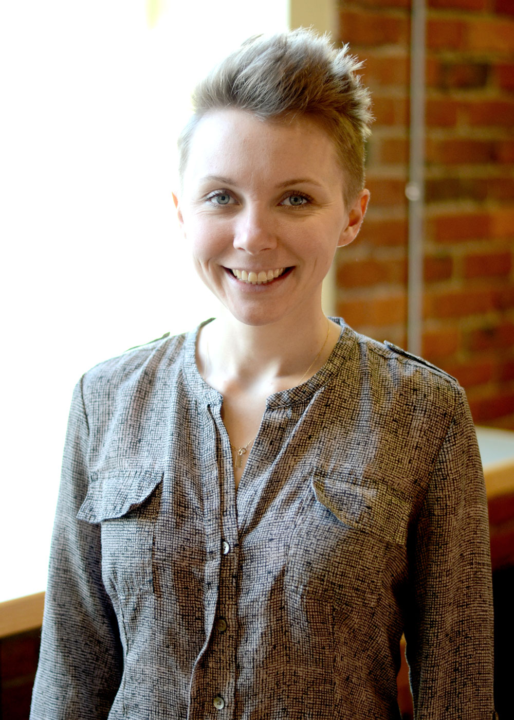 Pamela Brooks headshot